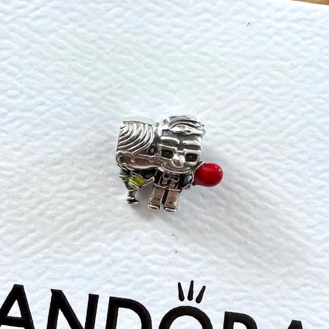 【Moments】Carl Fredricksen and Ellie Charm 925 Silver Pendant 793649C01 red