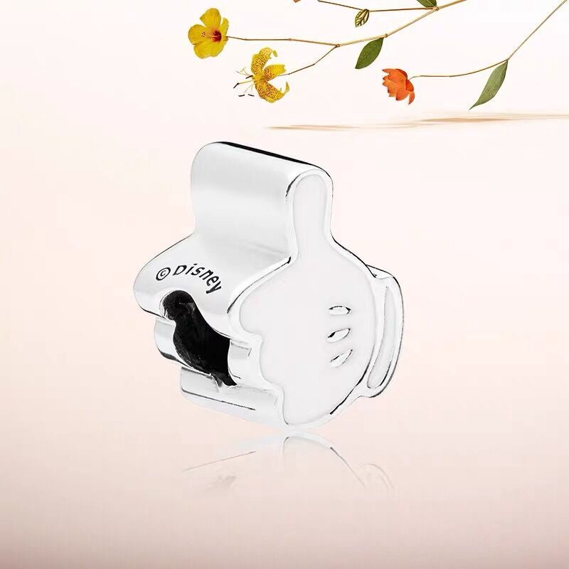 【MOMENTS】PAN Mickey's iconic gloves Charm 925 Silver for women bracelet 797179EN12