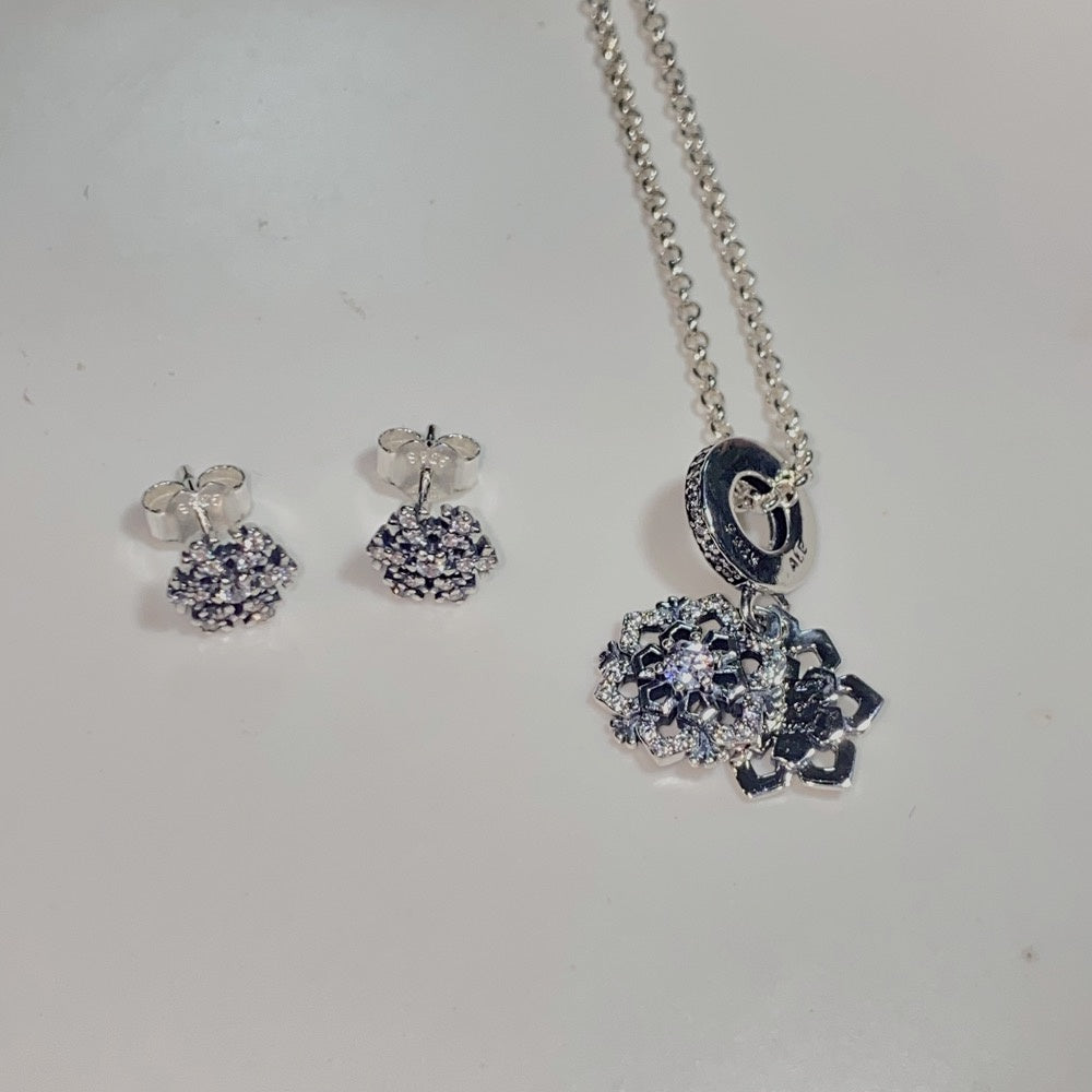 【Moments】PAN Sparkling Snowflake Double Dangle Charm 925 silver 792355C01 Winter snowflakes pendant