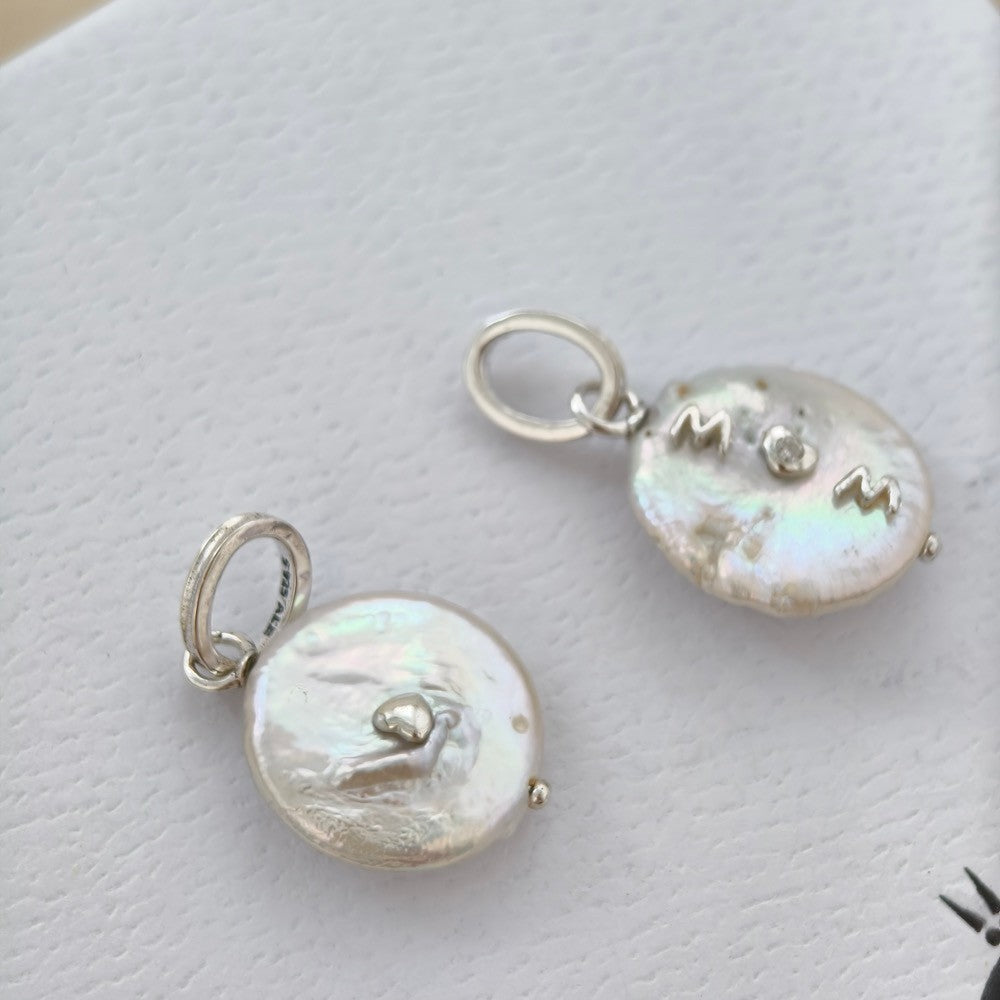 【ME|Moments】Pan Treated Freshwater Cultured Baroque Pearl Mom Dangle Charm 925 Silver 793783C01