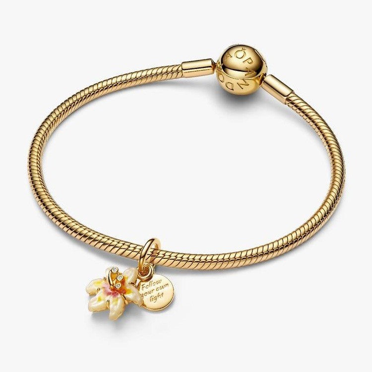 【ME|Moments】PAN Disney Tangled Sundrop Flower Glow-in-the-dark Charm Gold Perfect luck for 764020C01