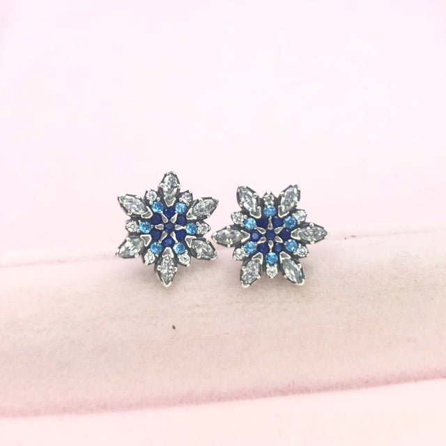 PAN Crystallised Snowflake Stud Earrings 925 silver Blue 290590NBLMX