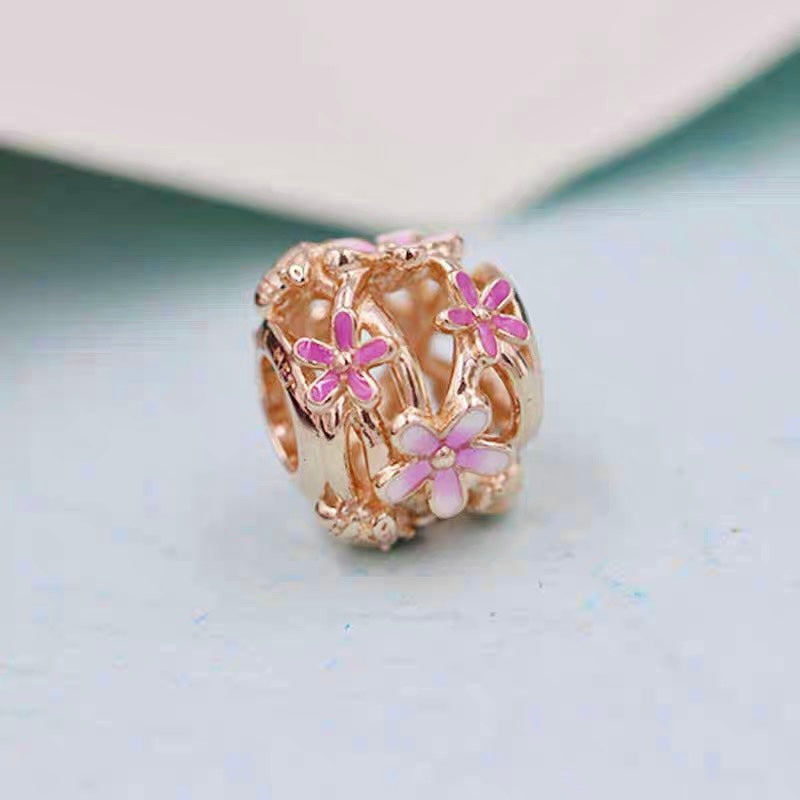 【Moments】Pan Openwork Pink Daisy Flower Charm 788772C01 rose gold adversity charm