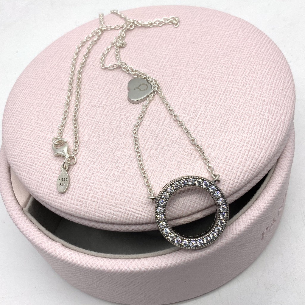 PAN logo reversible collier heart necklace  Small circle necklace 368651C01 368651C01 387436C01 580514CZ 397436CZ 590514CZ
