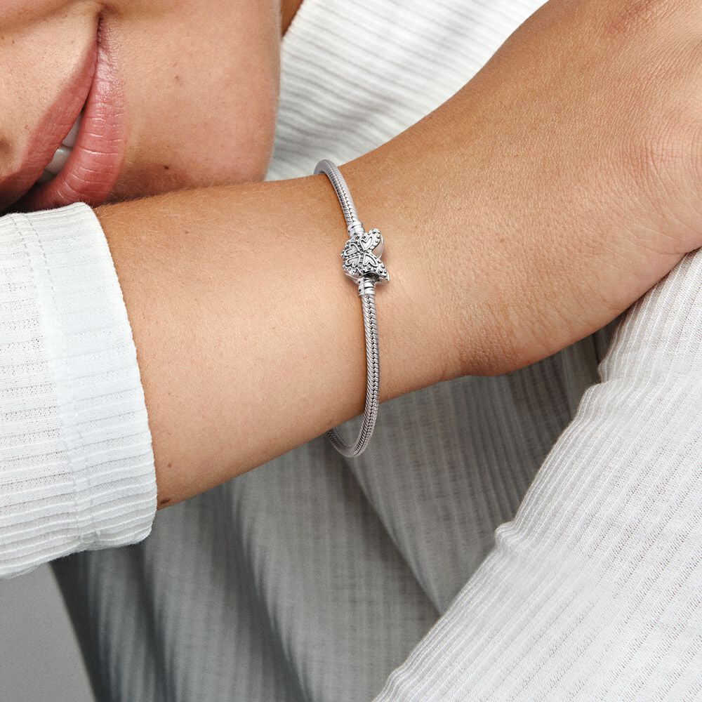 【Moments】Moments Butterfly Clasp Snake Chain Bracelet 590782C01 925 silver