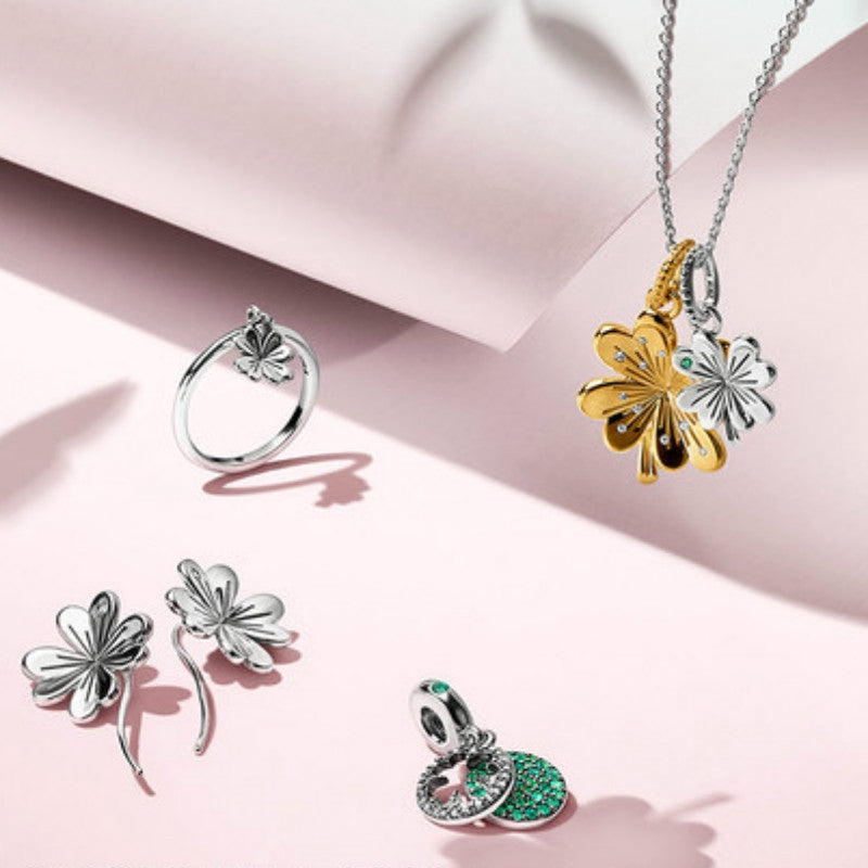 【Moments】Shine Lucky Four-Leaf Clover Hanging Charm 925 silver 367935CZ gold pendant