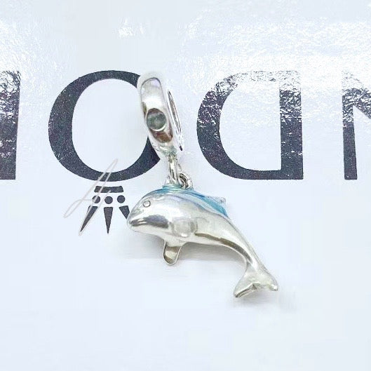 【Moments】Shimmering Dolphin Dangle Charm 798947C01 pendant charm blue 925 silver bracelet charm 2020