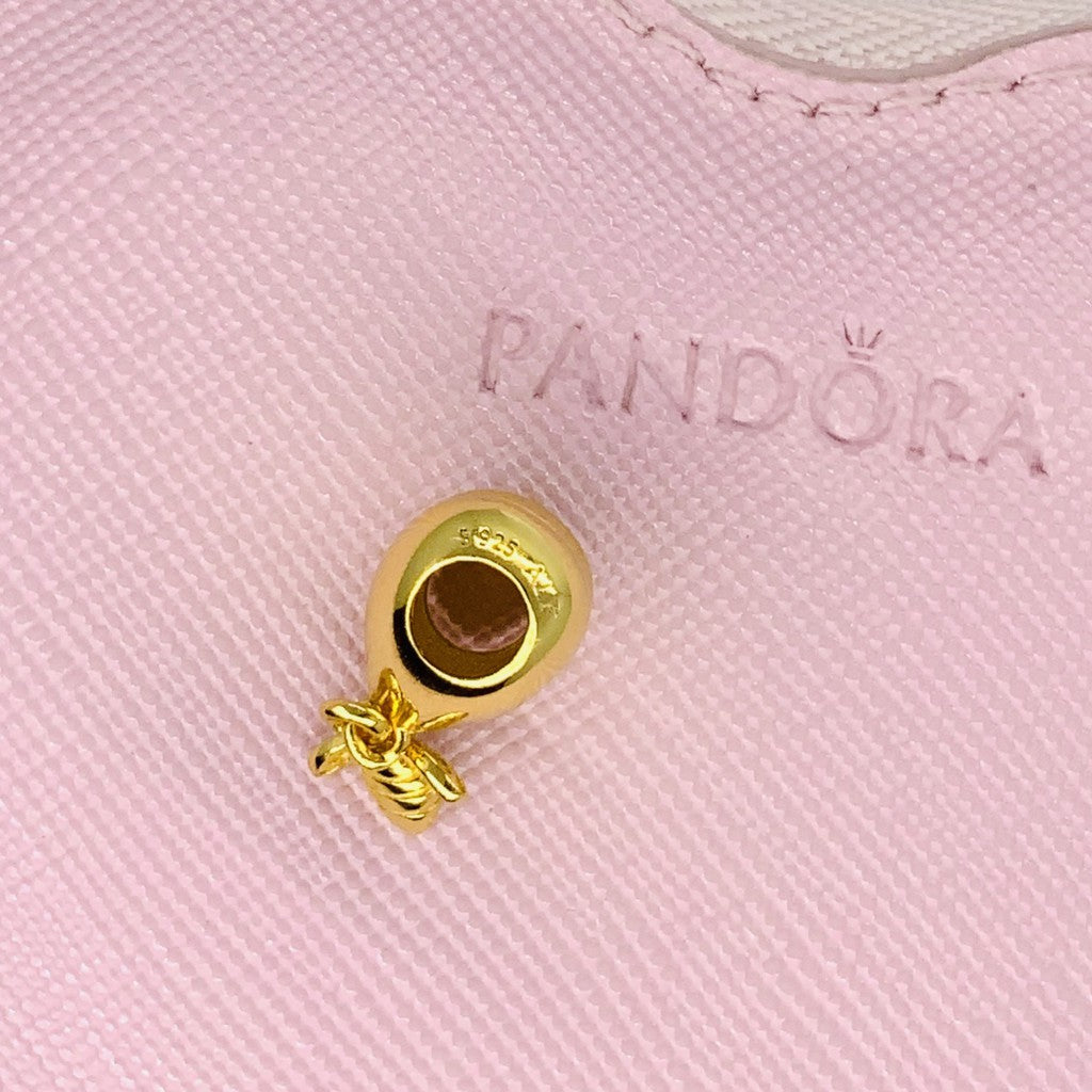 【Moments】PAN Shine Heart and Bee Charm Pendant for bracelet gold 767022