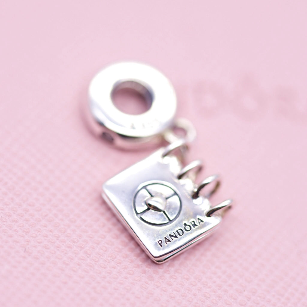 【Moments】PASSPORT OF LOVE CHARM 925 Silver for women pendant 798402C01