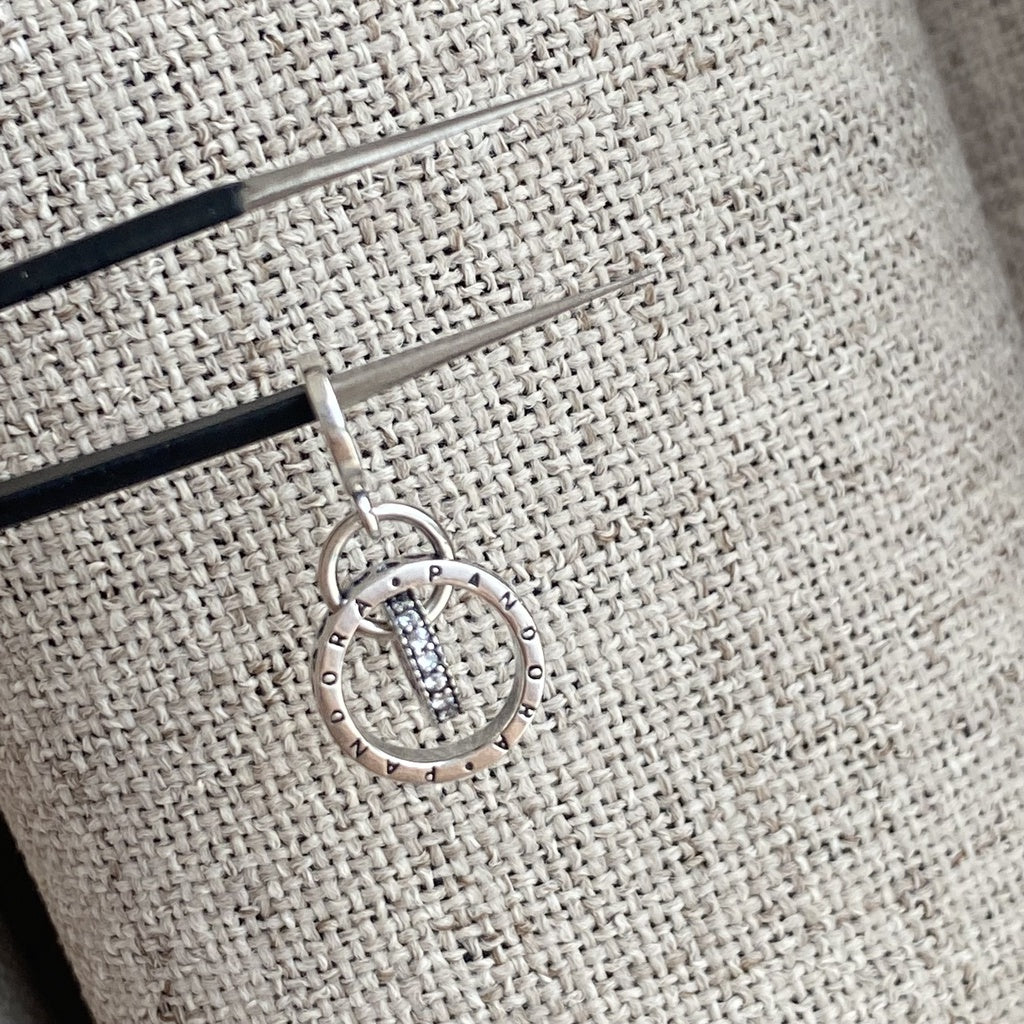 【Moments】Pandora Logo Circles Dangle Charm 799490C01 Clear 925 silver pendant 2021