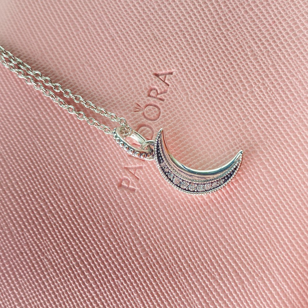 【Moments】Passions Sparkling Crescent Moon Pendant charm 399184C01 925 Silver