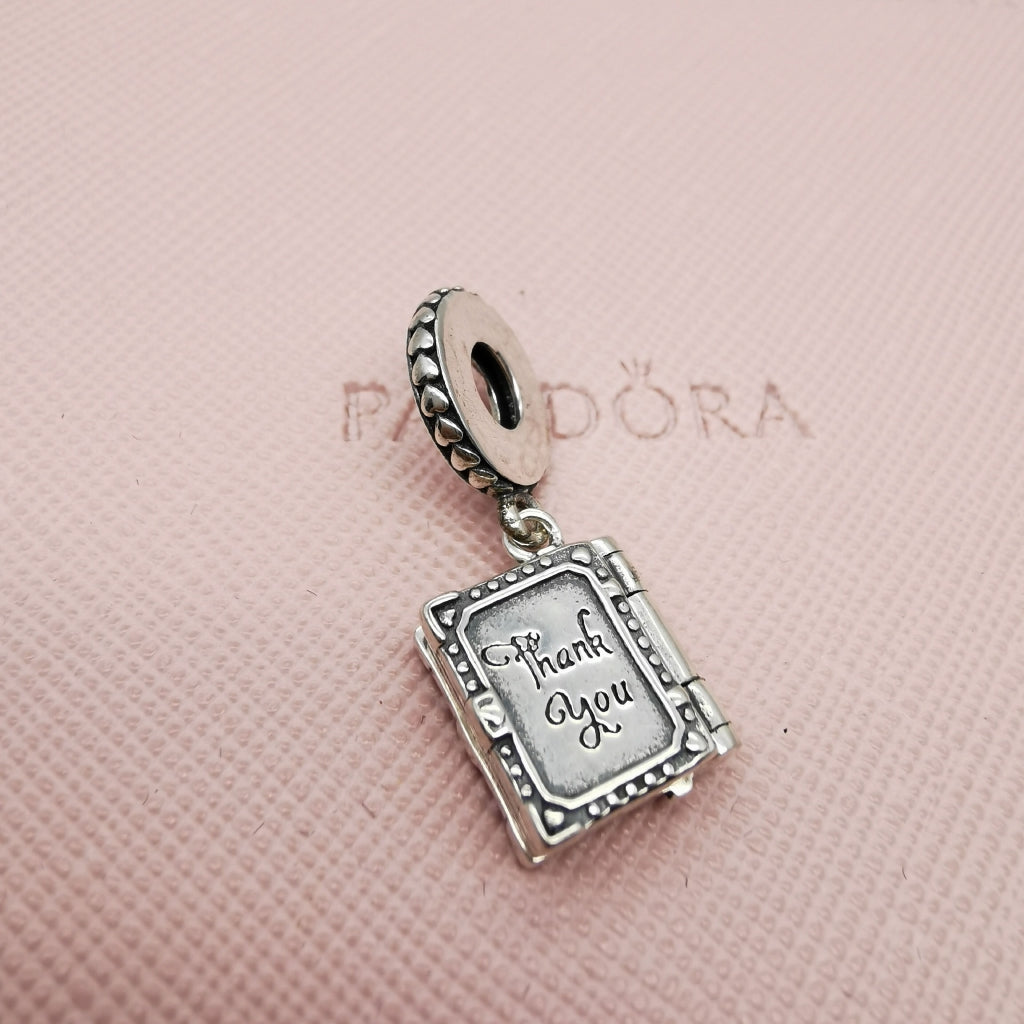 【Moments】Pan FAMILY BOOK HANGING CHARM 925 Silver for women pendant 798105