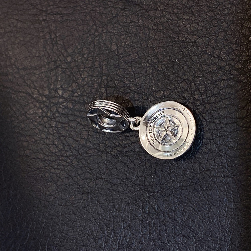 【Moments】PAN Mar The Avenger Marvel Captain Ameri Shield Dangle Charm 925 silver 790780C01