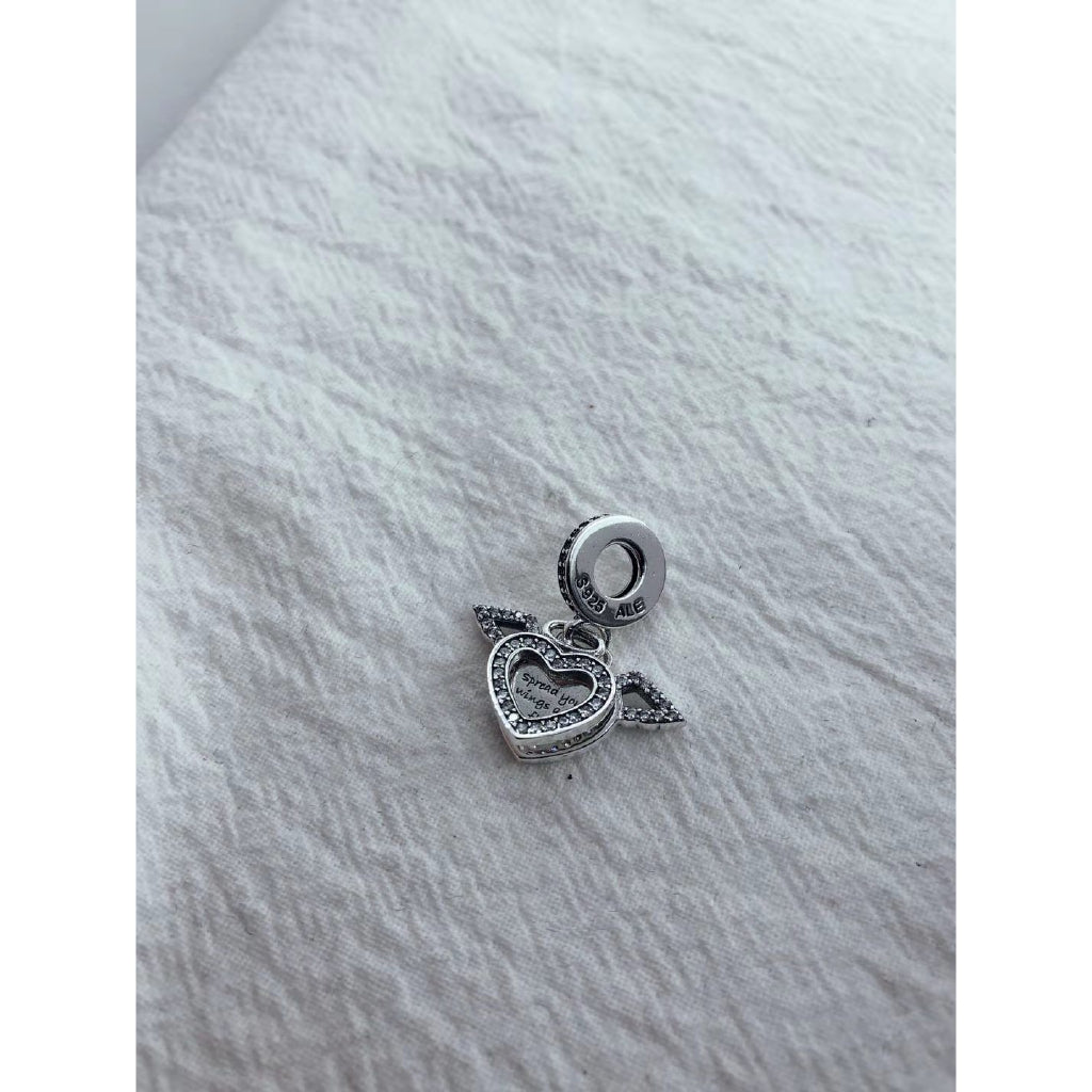 【Moments】Pan Heart and Angel Wings Dangle Charm 925 Silver for women pendant 798485C01