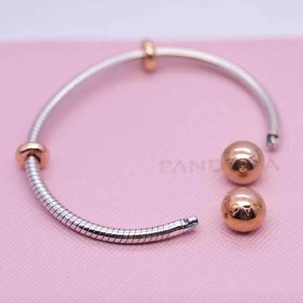 【Moments】Pan Moments Open Bangle 925 silver women BRACELET Rose Snake Chain Style Open Bangle 596477 588291