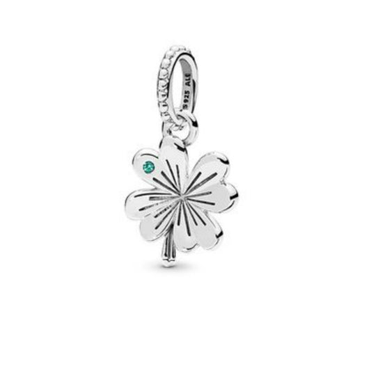 【Moments】Lucky Four-Leaf Clover Necklace Pendant 925 silver charm 397965NAG