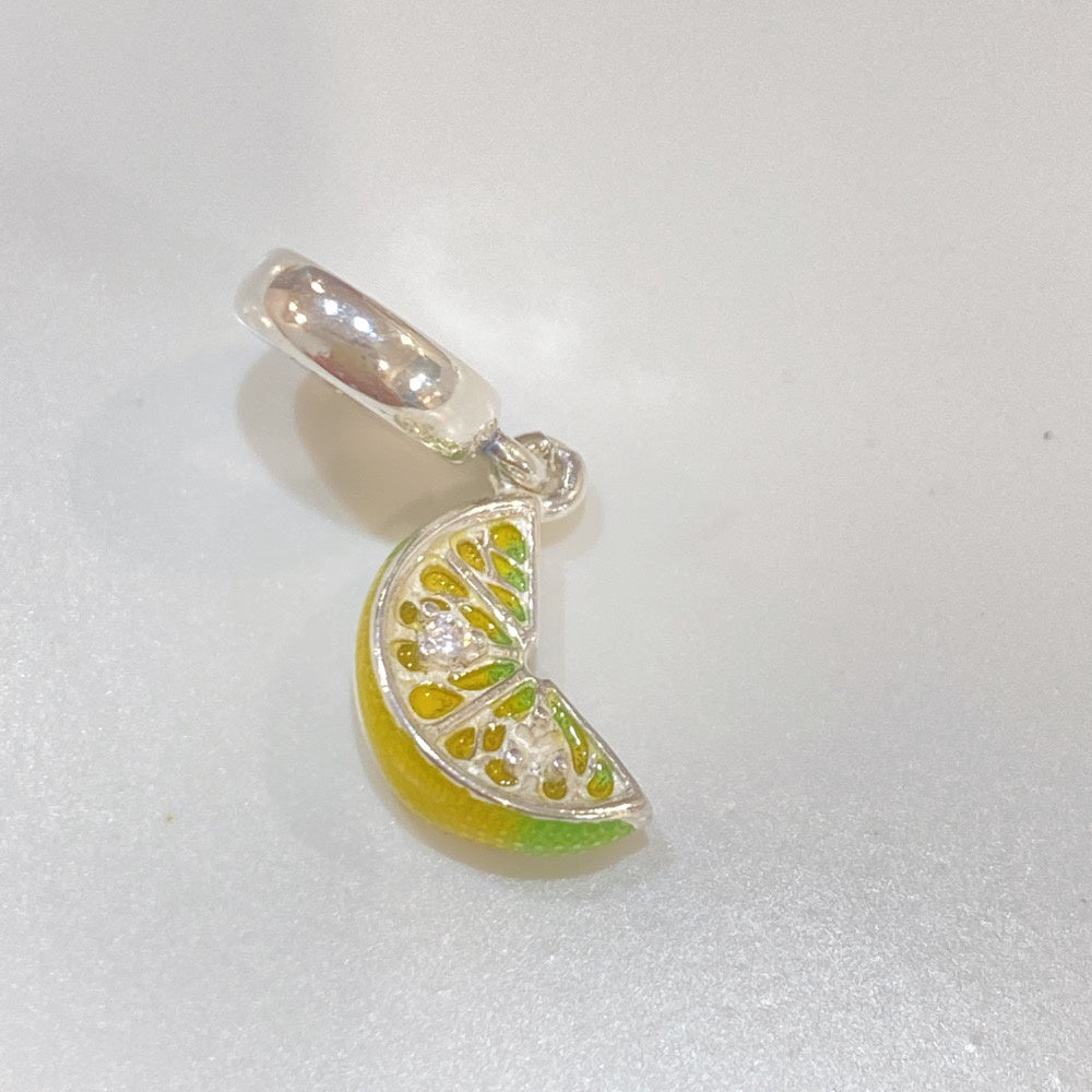 【Moments】Pan Lemon Slice Sparkling Fruit Dangle Charm 791696C01 Yellow fruit Cute cartoon pendant