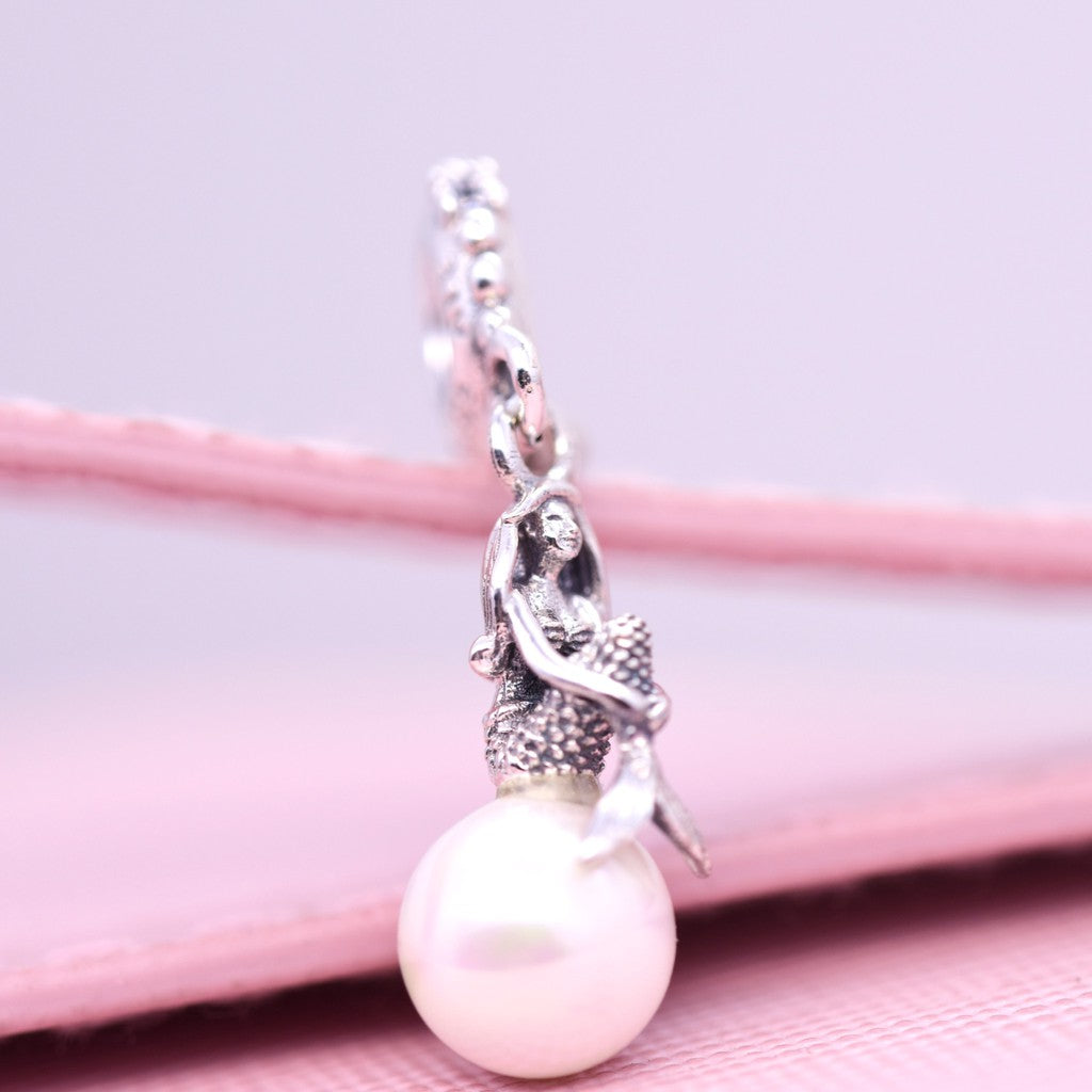 【Moments】Disney Luminous Ariel Hanging Charm 925 Silver White Pearl for women pendant 798232CZ