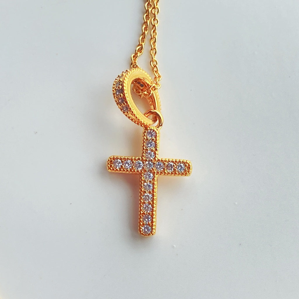 【Moments】Pan Gold Sparkling Cross Pendant Gold 359521C01