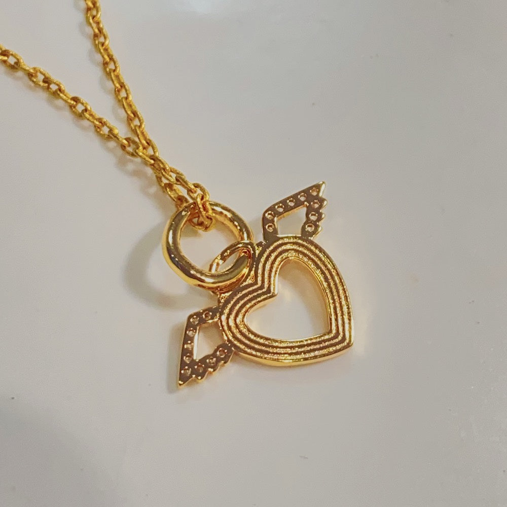 【Moments】PAN Heart & Angel Wings Dangle Charm 752362C01 gold Classic Hollow luck pendant