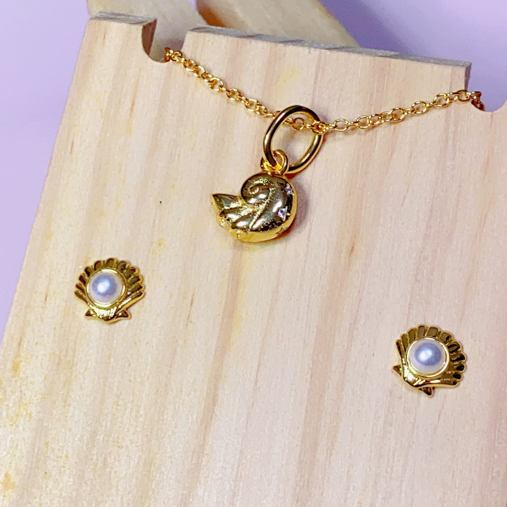 【Moments】PAN The Little Mermaid Enchanted Shell Dangle Charm 762685C01 Lucky pendant