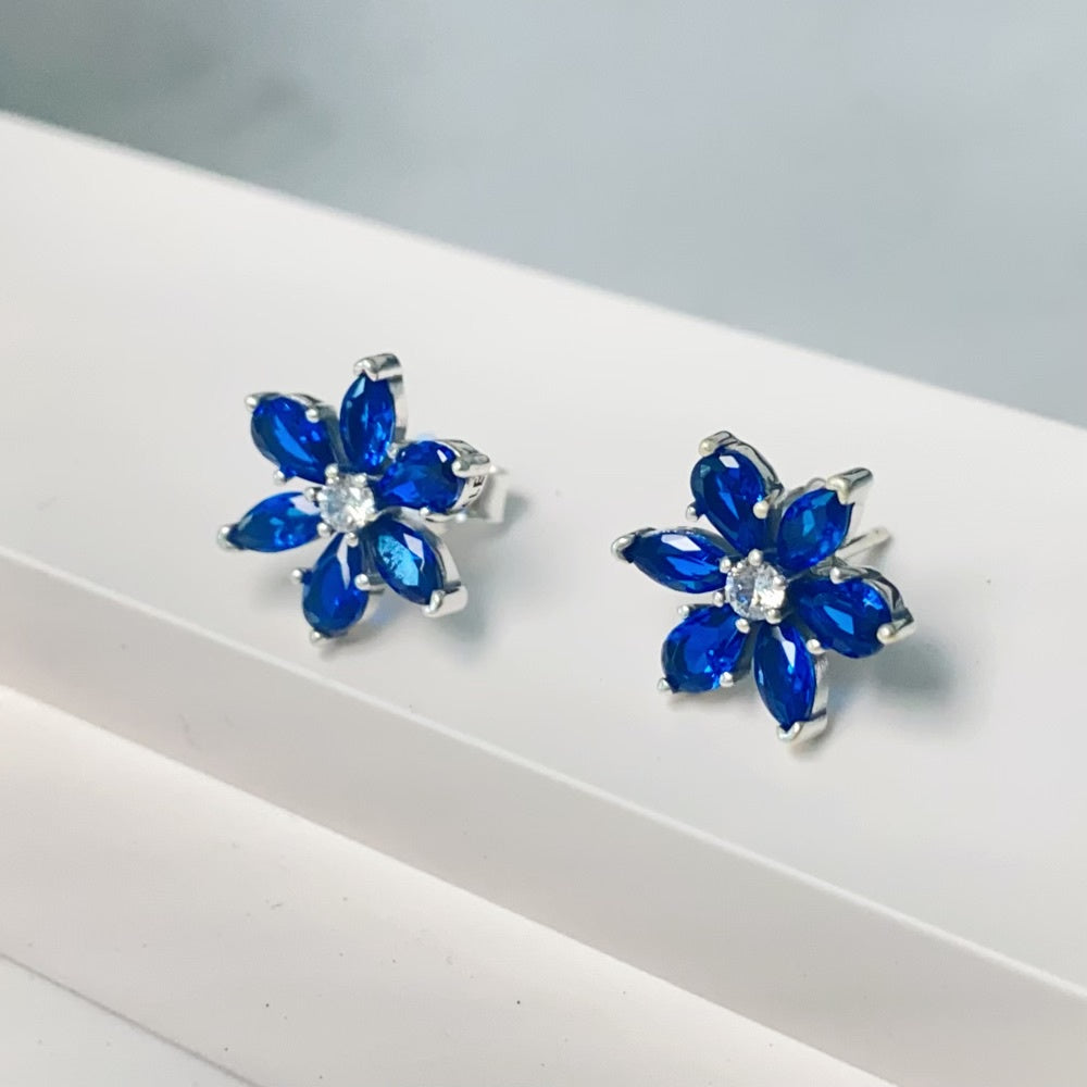 PAN Sparkling Blue Herbarium Cluster Stud Earrings 292407C01 925 silver blue diamond sapphire