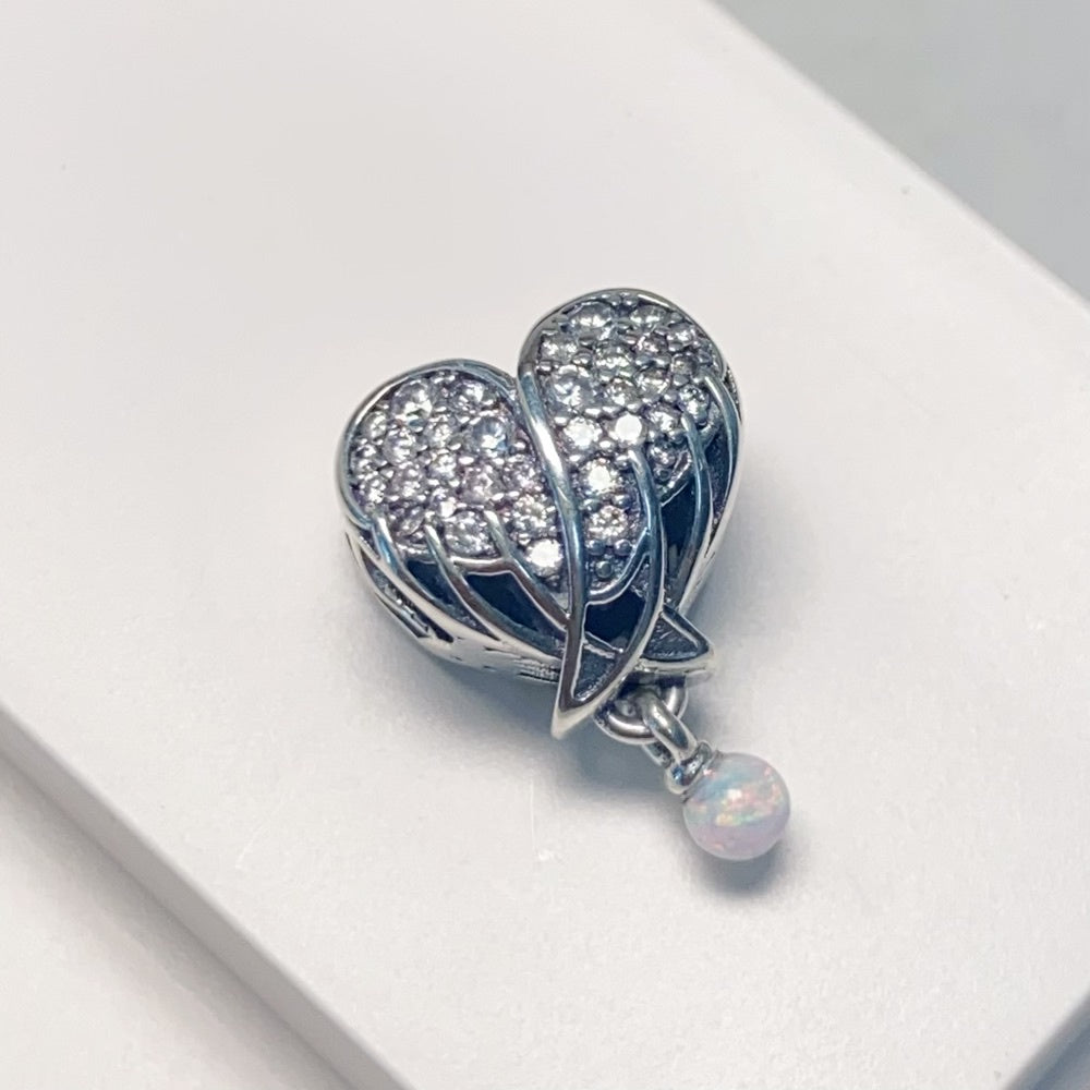 【Moments】Pan Sparkling Angel Wings & Heart Charm 792980C01 925 silver wings Orbo pandant