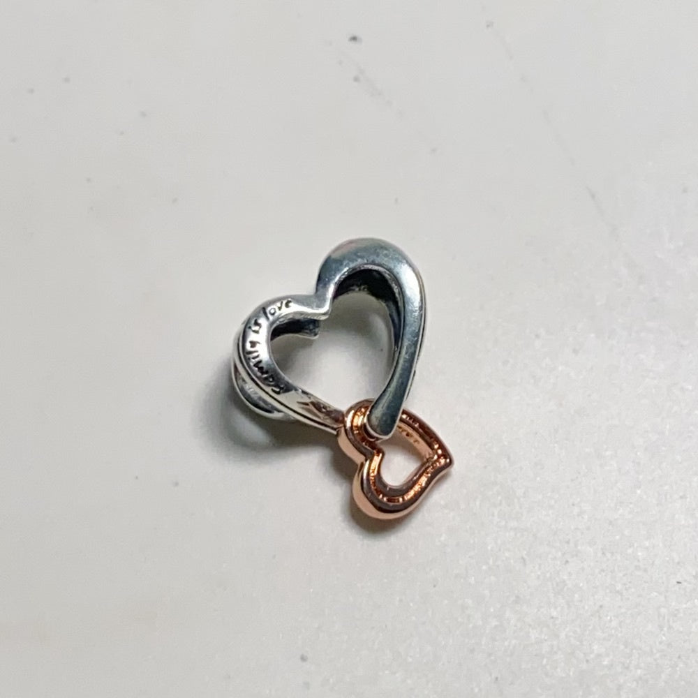 【Moments】Two-tone Openwork Infinity Heart Charm 782642C00 rose gold pendant Family and Friends