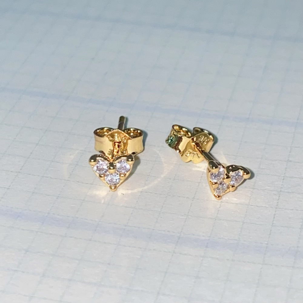 PAN Gold Triple Stone Heart Stud Earrings 263003C01 gold earrings classic Small earrings for daily