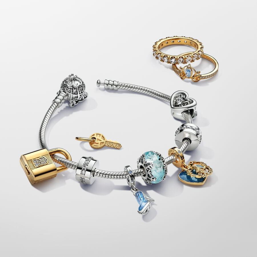 【Moments】Pan Cinderella's Carriage & Heart Double Dangle Charm  763072C01 Princess Blue GOLD pendant