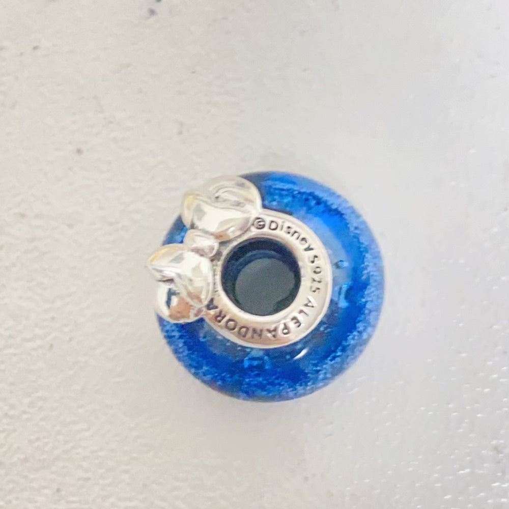 【Moments】Pan Dis*y Mickey Mouse & Minnie Mouse Blue Murano Glass Charm 7792958C01925 silver cartoon