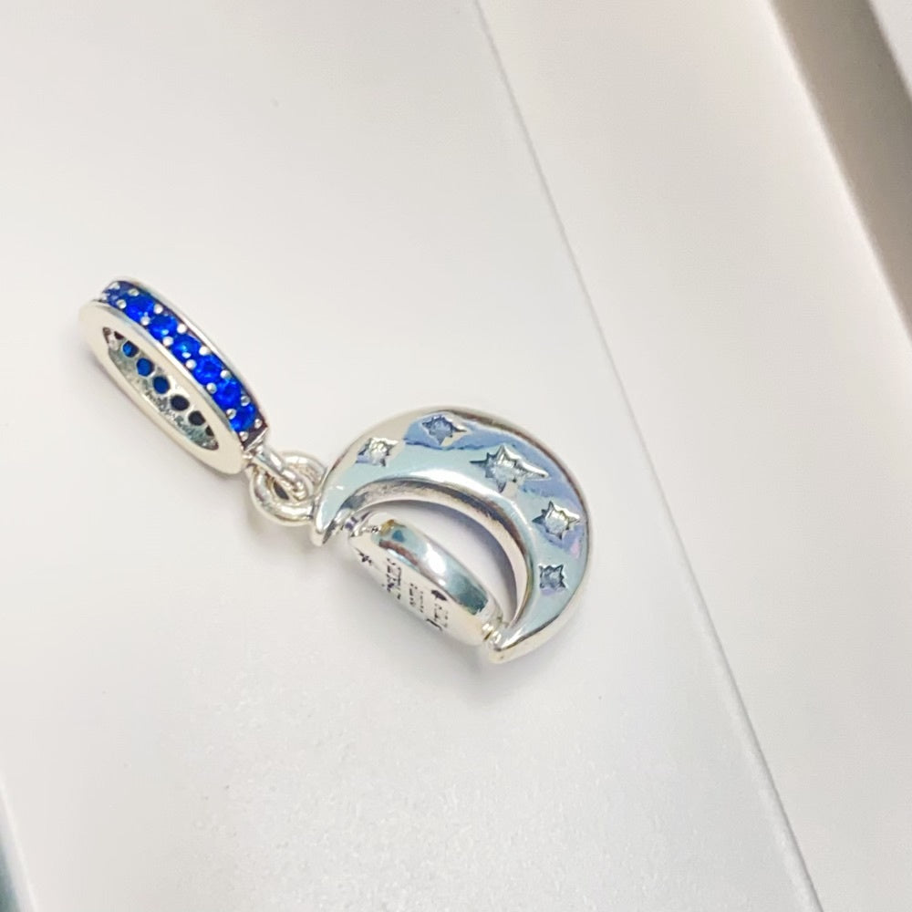 【Moments】Pan Sparkling Moon Spinning Dangle Charm 792979C01 925 silver pandant blue