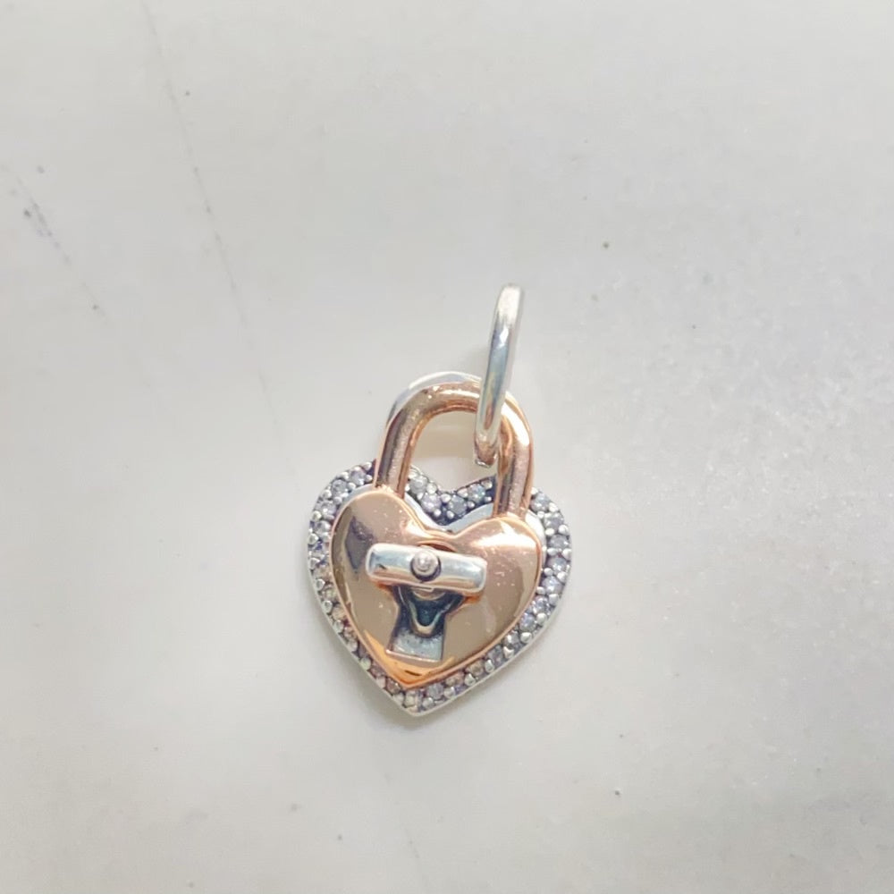 【Moments】Pan Two-tone Twistable Heart Padlock Double Dangle Charm 925 silver Rose gold 783079C01